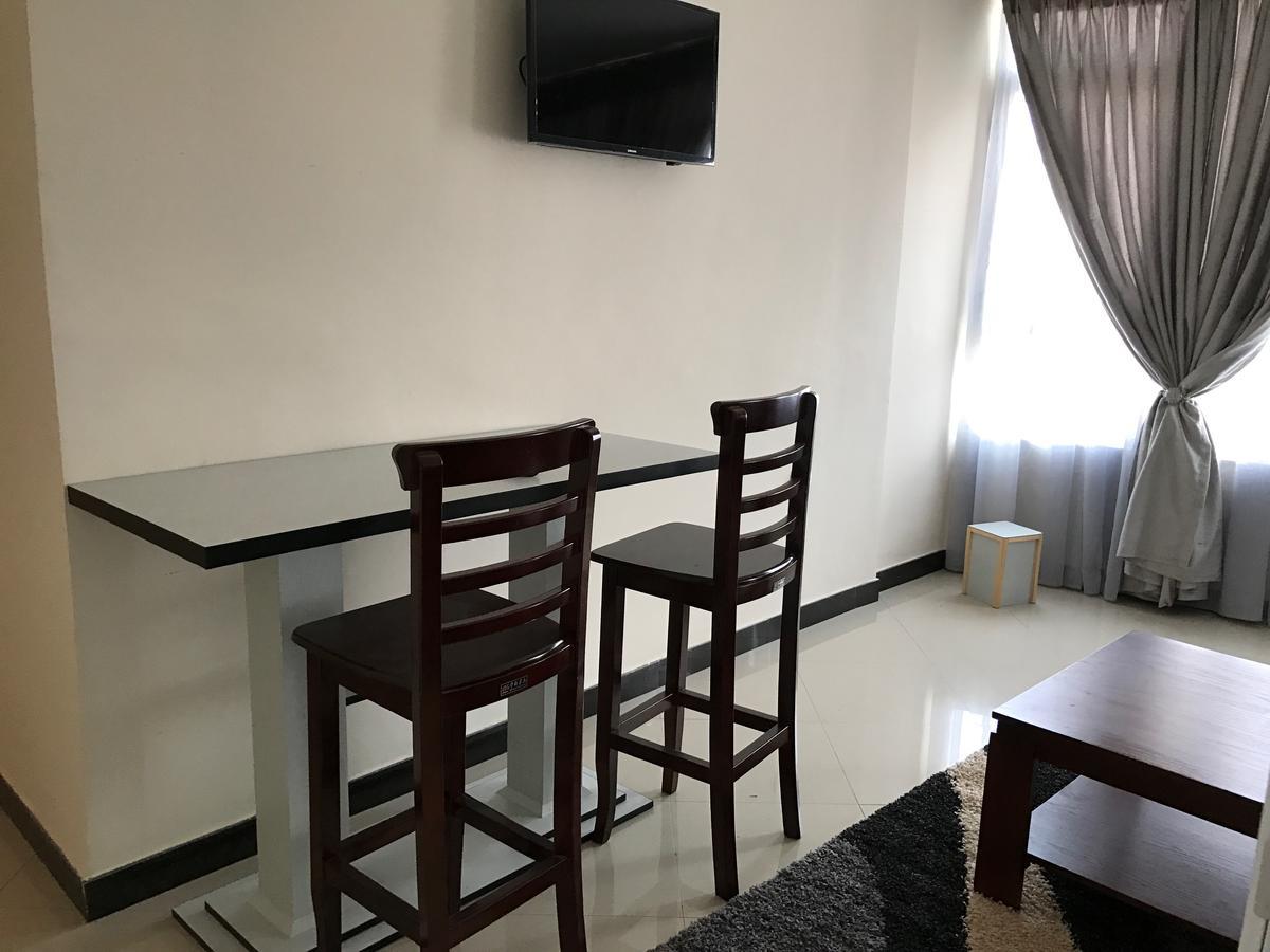 Afro Addis Hotel Apartment Exterior photo